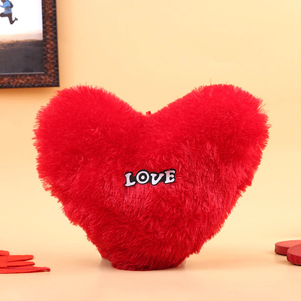 Red Heart Pillow For Valentines Day 1 Piece